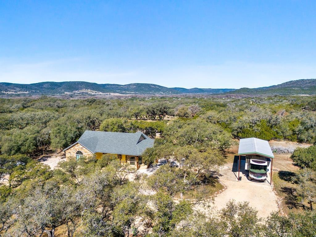 House in Uvalde, Texas, United States 3 - 17173824