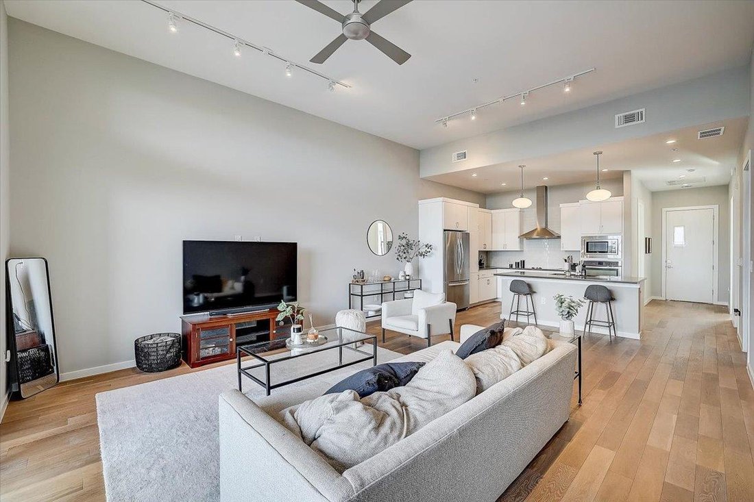 Condo in Austin, Texas, United States 5 - 17188335