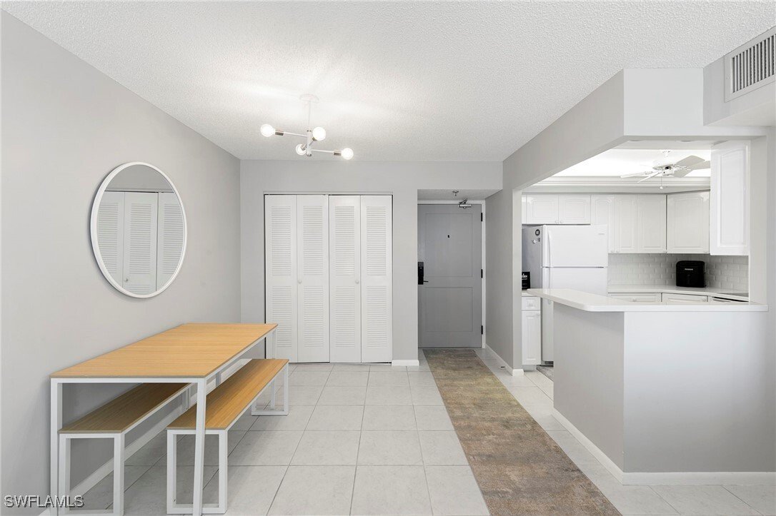Condo in Marco Island, Florida, United States 2 - 17174650