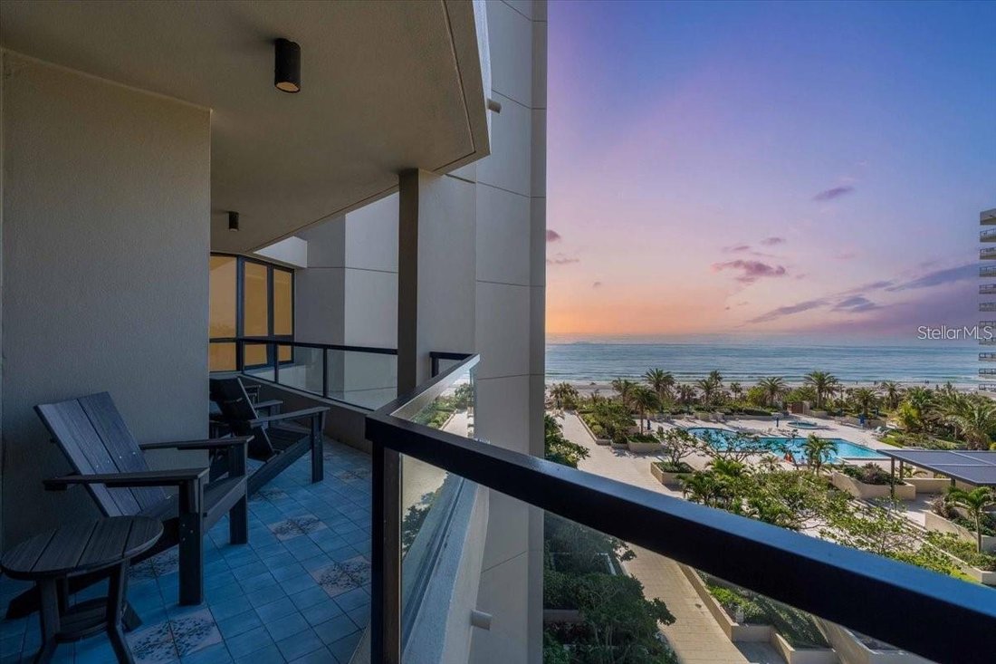 Condo in Longboat Key, Florida, United States 1 - 17179083