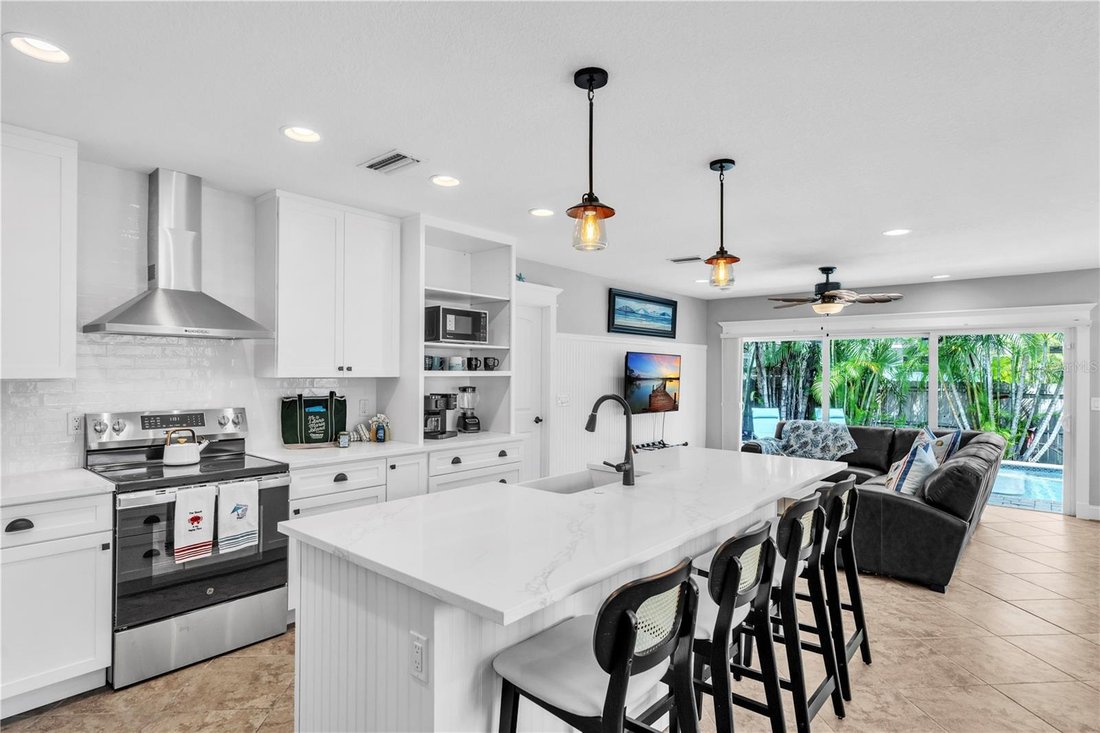 House in Holmes Beach, Florida, United States 4 - 17180802
