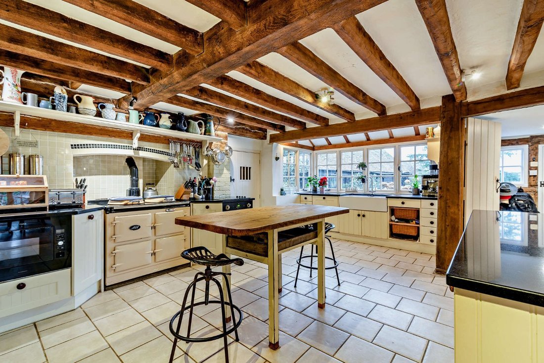 House in Slinfold, England 5 - 17154630