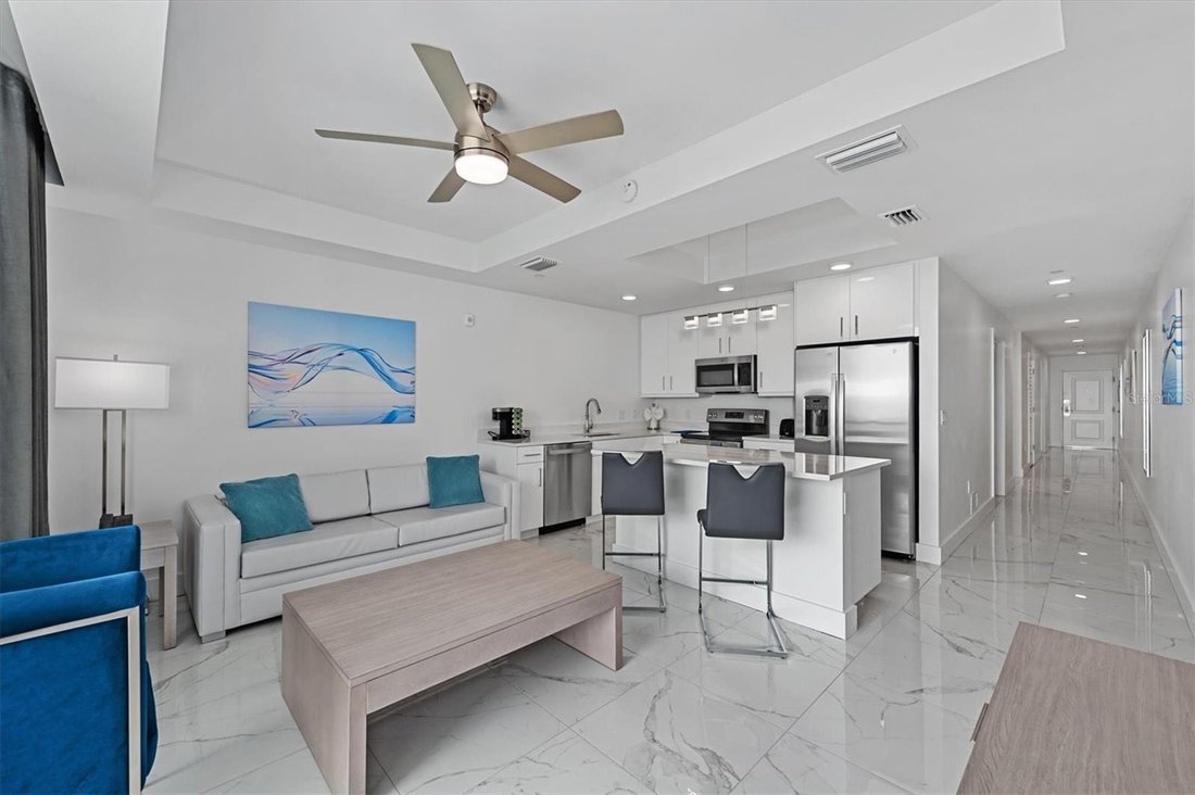 Condo in St. Pete Beach, Florida, United States 3 - 17182174