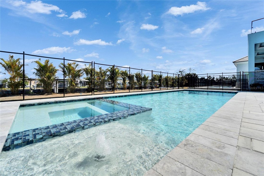 House in Apollo Beach, Florida, United States 3 - 17181946