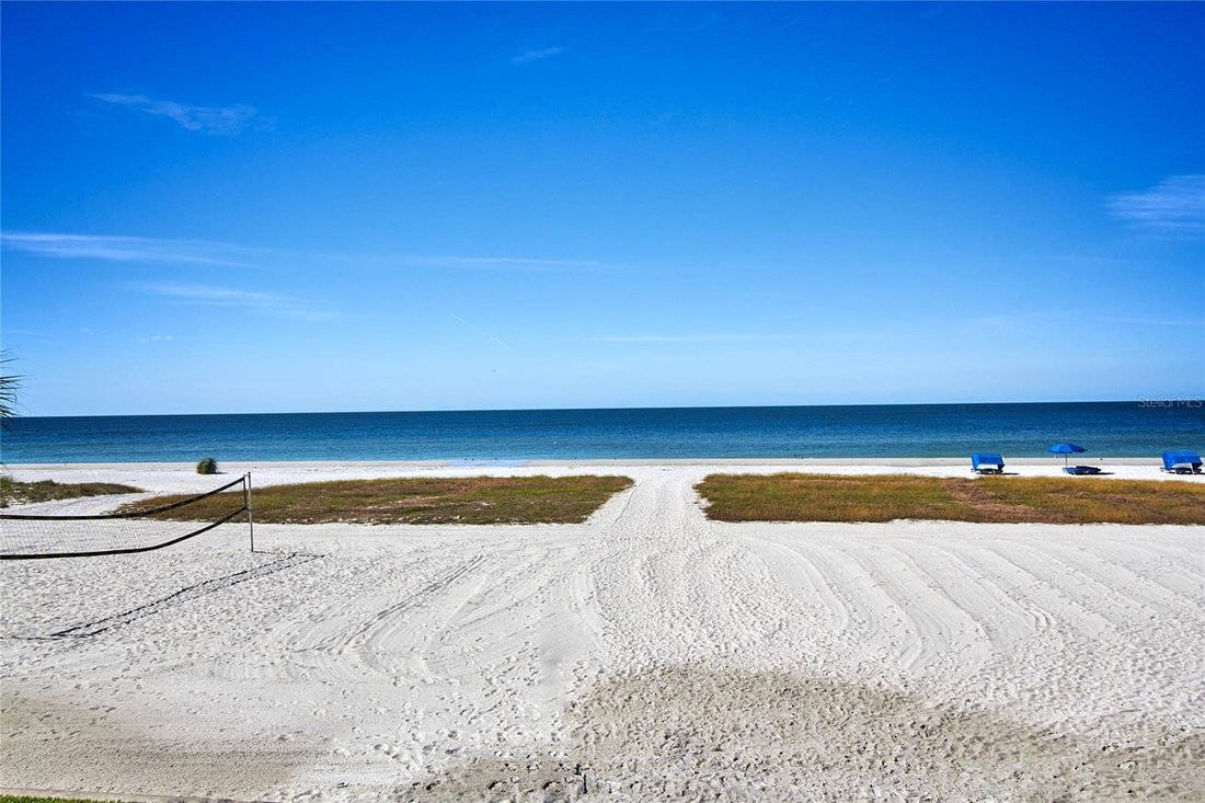 Condo in Indian Shores, Florida, United States 3 - 17185387