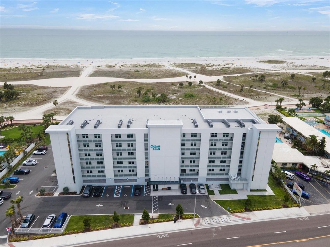 Condo in St. Pete Beach, Florida, United States 1 - 17182174