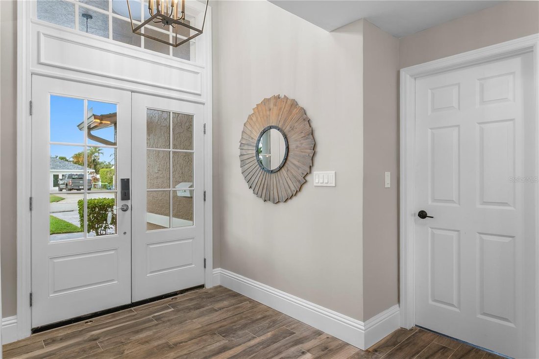 House in St. Petersburg, Florida, United States 5 - 17179327