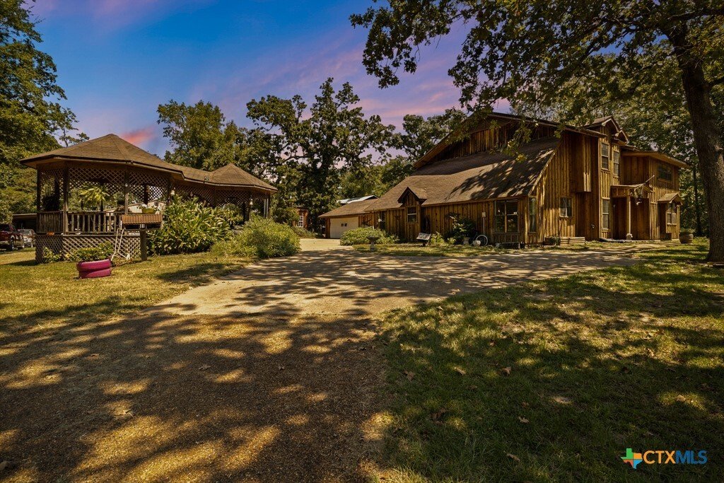 House in Palestine, Texas, United States 5 - 17171395