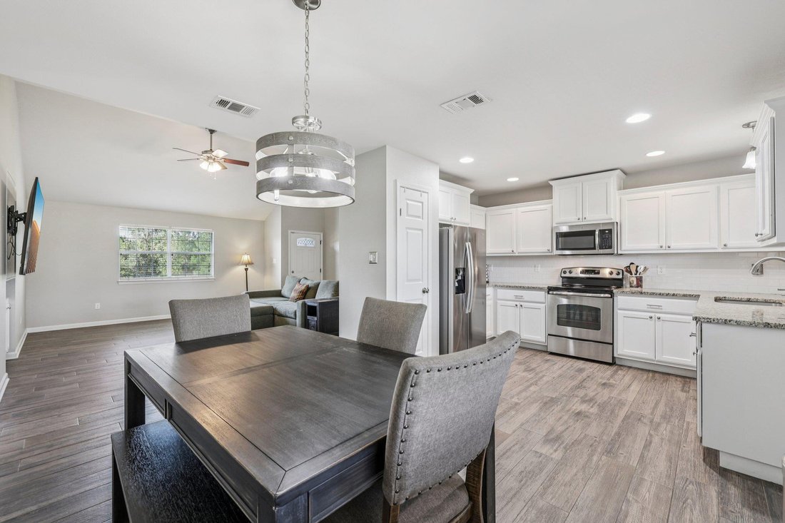 House in Bastrop, Texas, United States 5 - 17190423