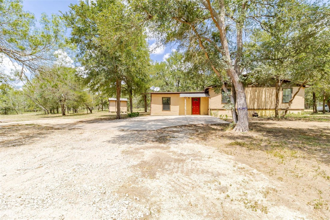 House in Red Rock, Texas, United States 2 - 17188425