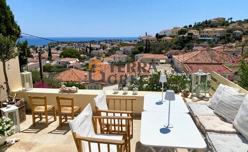 Apartment in Spetses, Attica, Greece 1