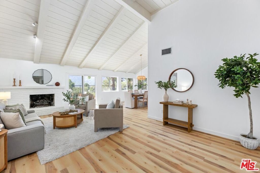 House in Los Angeles, California, United States 4 - 17169403