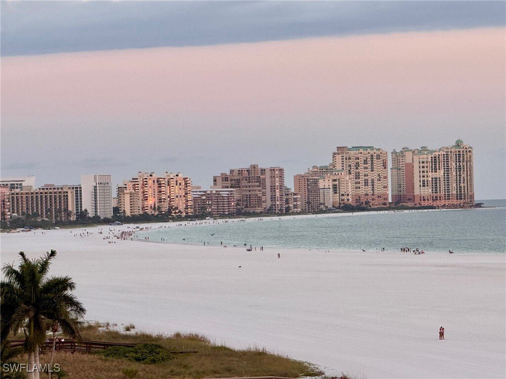 Condo in Marco Island, Florida, United States 2 - 17175651