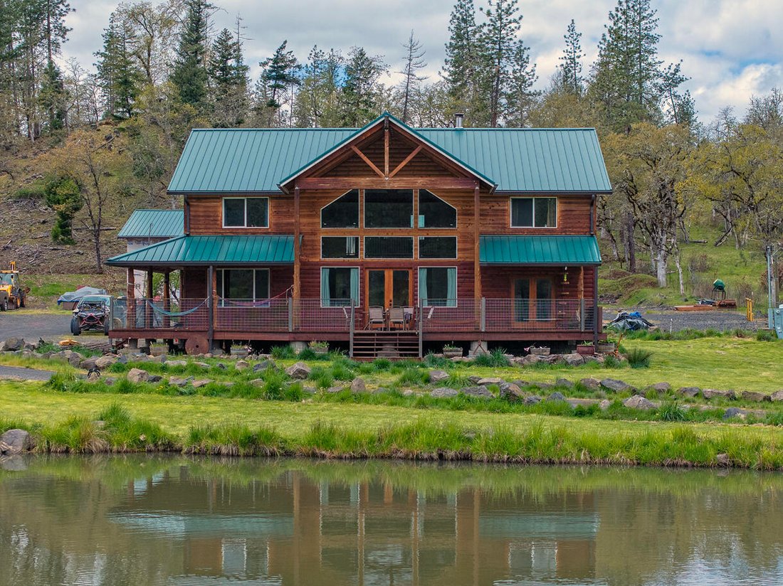 House in Eagle Point, Oregon, United States 3 - 17164775