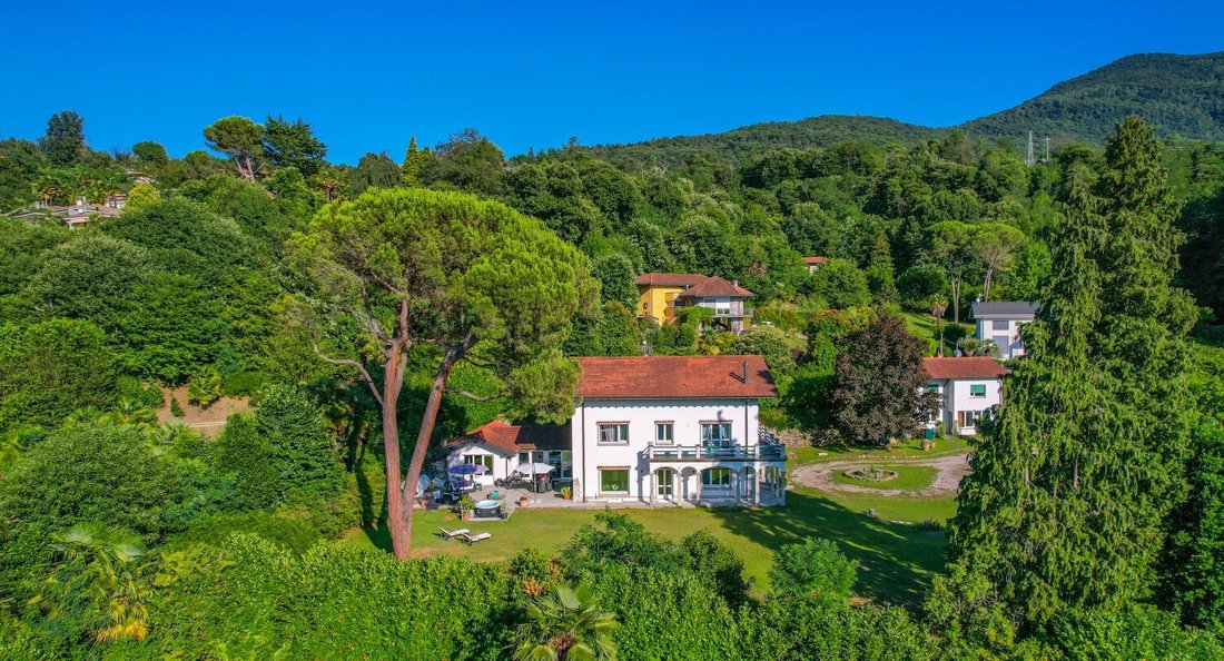 House in Bedero, Lombardy, Italy 2 - 17160813