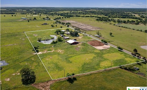 House in Thorndale, Texas, United States 1