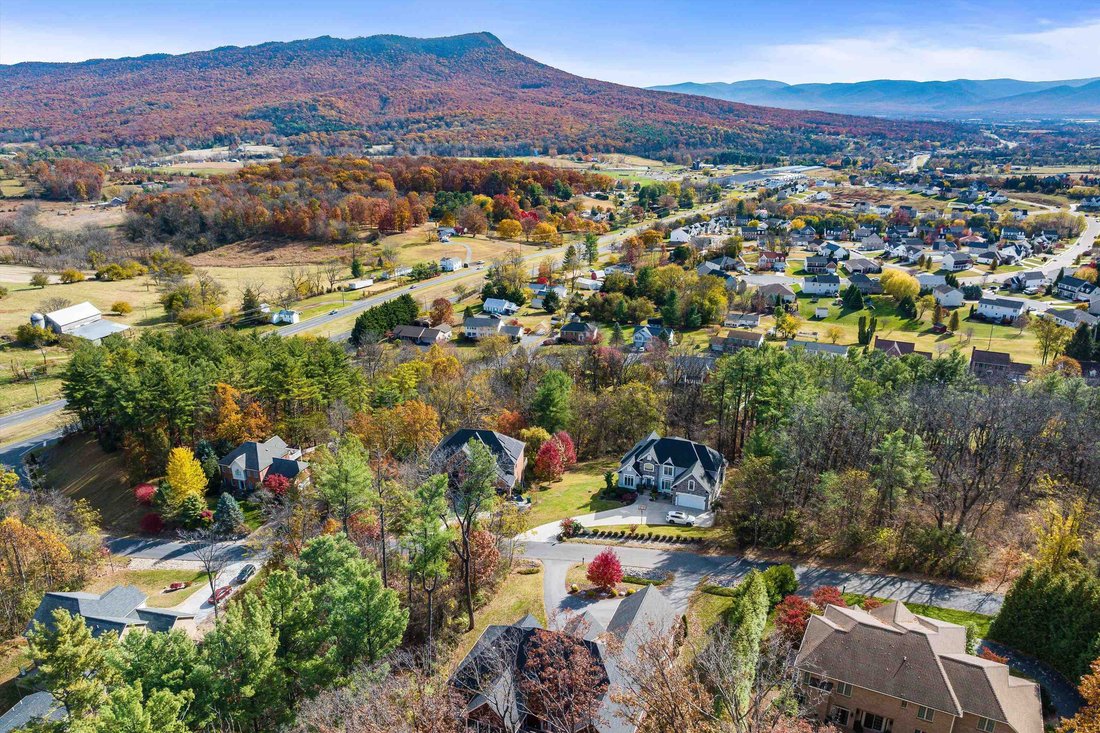 House in Massanetta Springs, Virginia, United States 3 - 17176974
