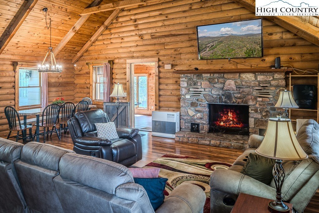 House in Newland, North Carolina, United States 3 - 17173966