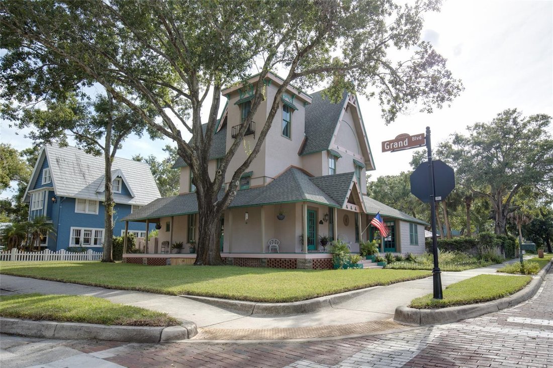 House in Tarpon Springs, Florida, United States 4 - 17184289