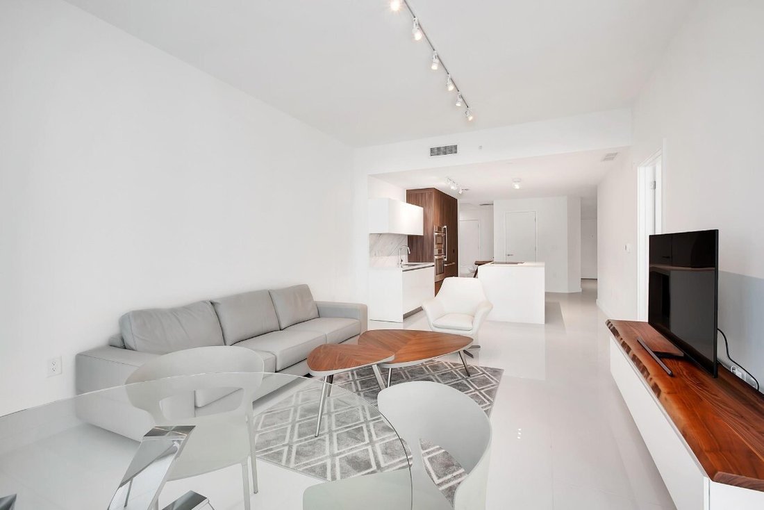 Condo in Miami, Florida, United States 4 - 17177970