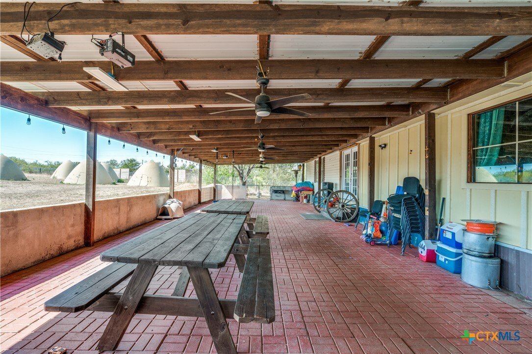 Seguin, Texas, United States 3 - 17171326