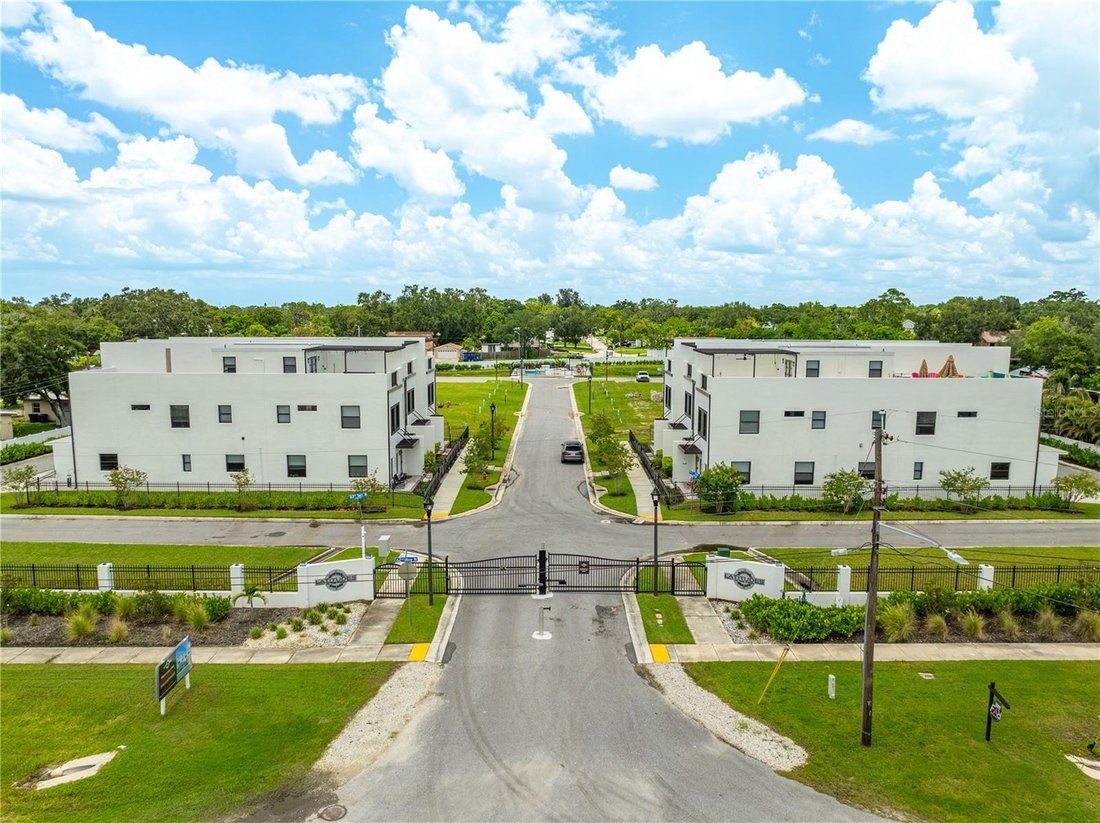 Townhouse in Pinellas Park, Florida, United States 2 - 17182125