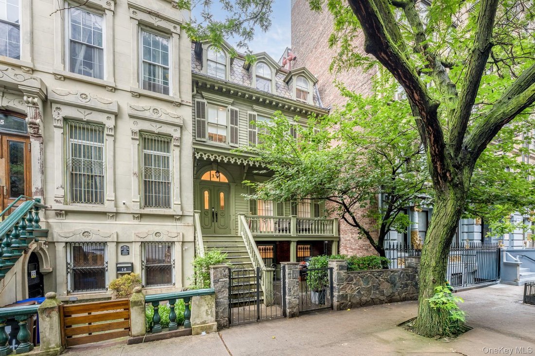 House in New York, New York, United States 1 - 17148868