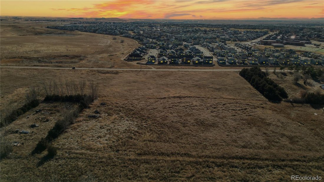 House in Commerce City, Colorado, United States 5 - 17169090