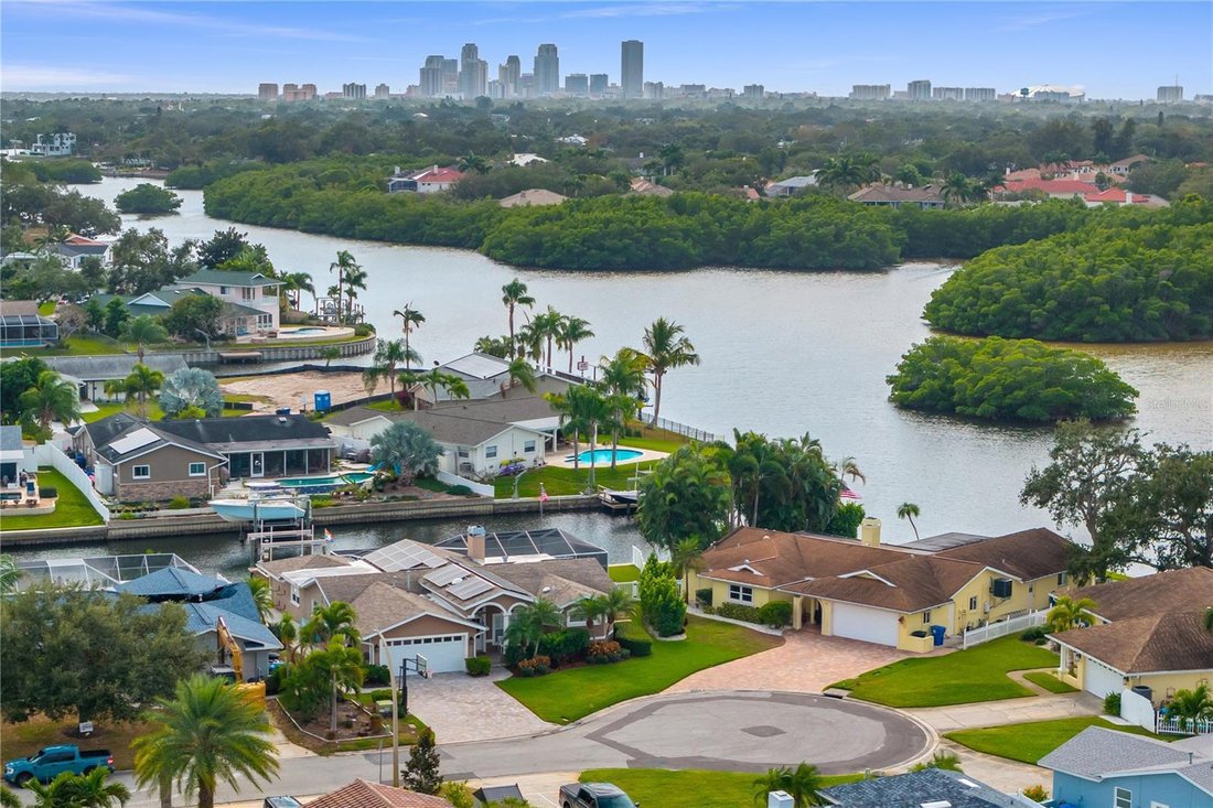 House in St. Petersburg, Florida, United States 2 - 17179327