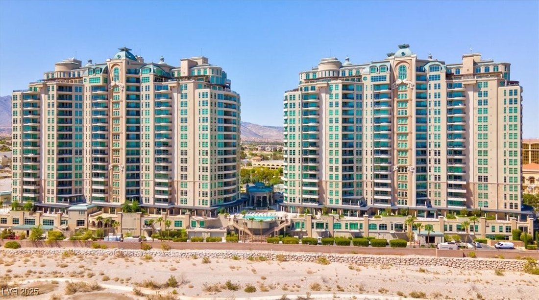 House in Las Vegas, Nevada, United States 1 - 17169569