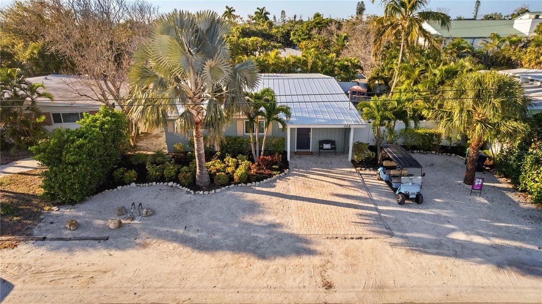 Maison à Holmes Beach, Floride, États-Unis 1 - 17179981