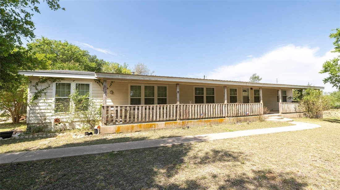 House in Lockhart, Texas, United States 5 - 17187923