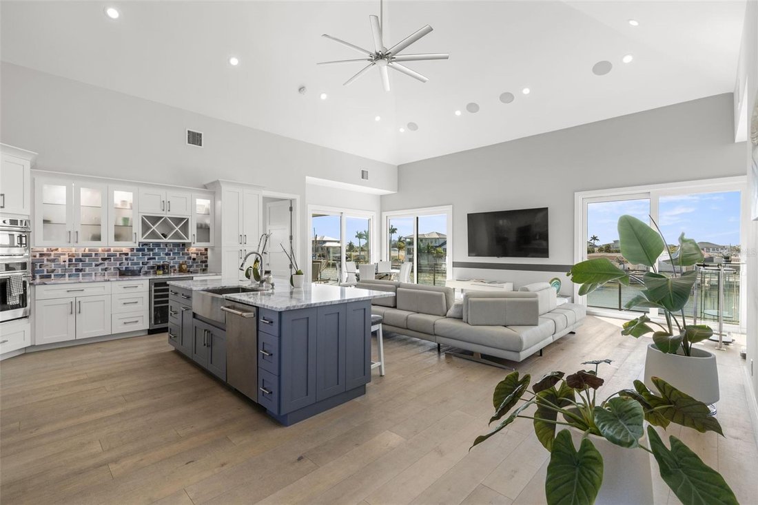 House in St. Petersburg, Florida, United States 4 - 17185782