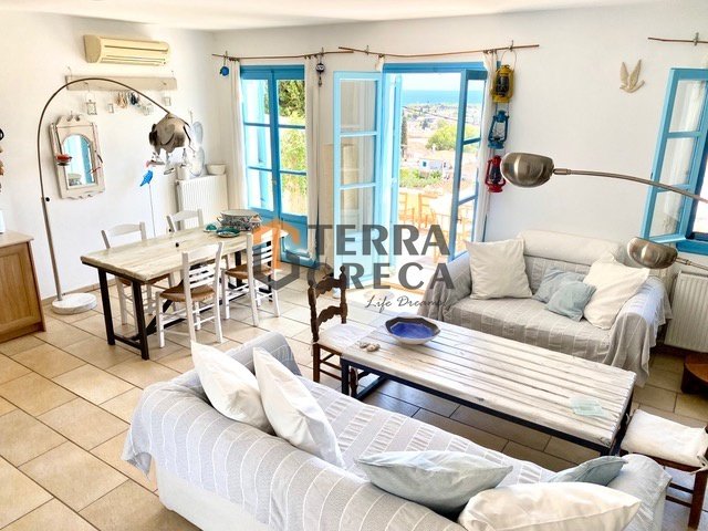 Apartment in Spetses, Attica, Greece 3 - 17154346