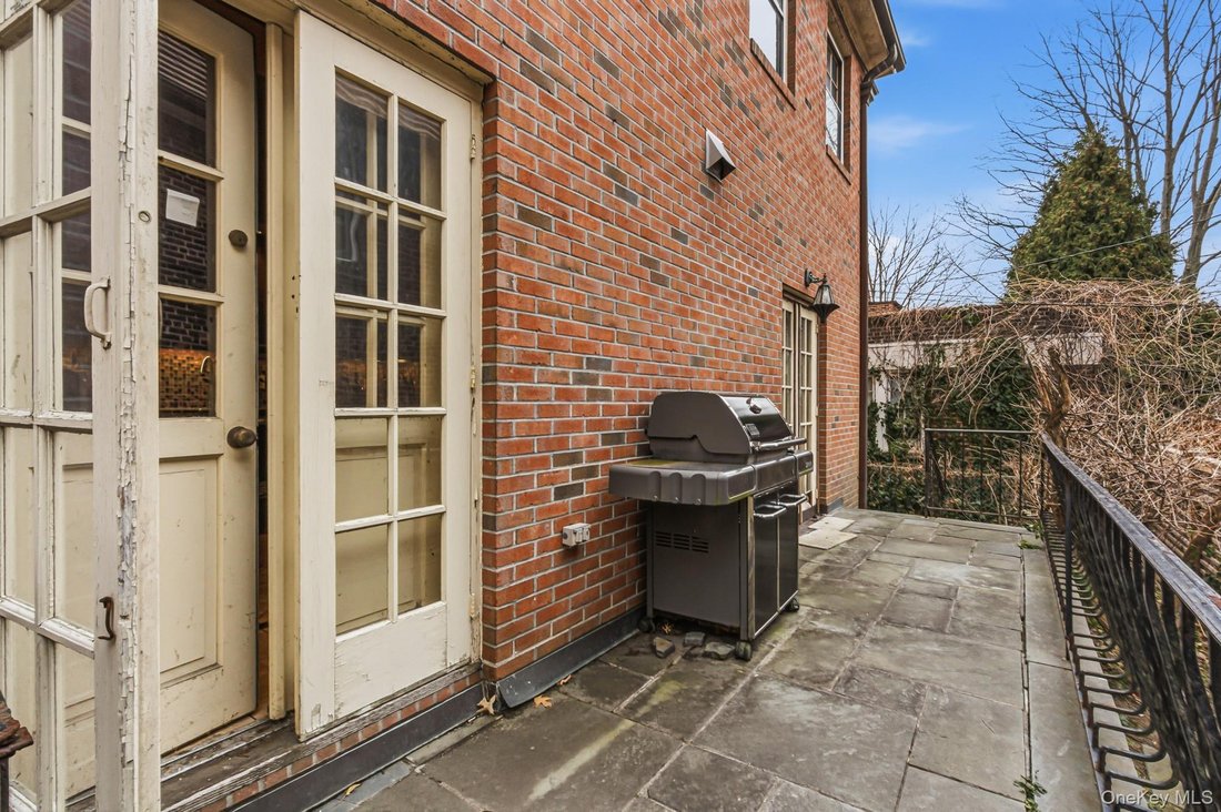 House in New York, New York, United States 5 - 17168230