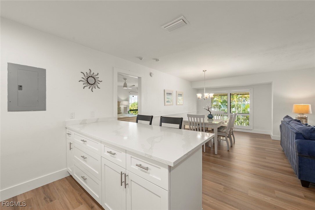 Condo in Sanibel, Florida, United States 2 - 17172524