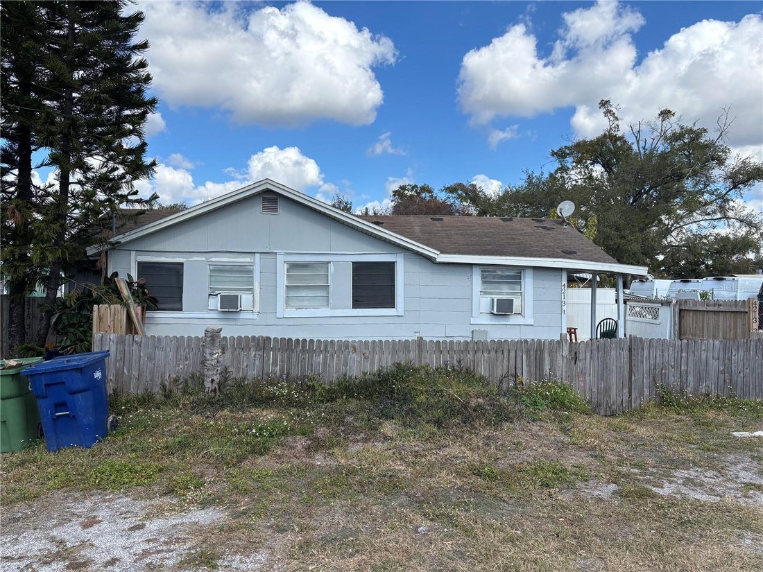 Tampa, Florida, United States 1 - 17178599