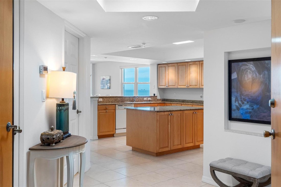 Condo in Madeira Beach, Florida, United States 5 - 17184787