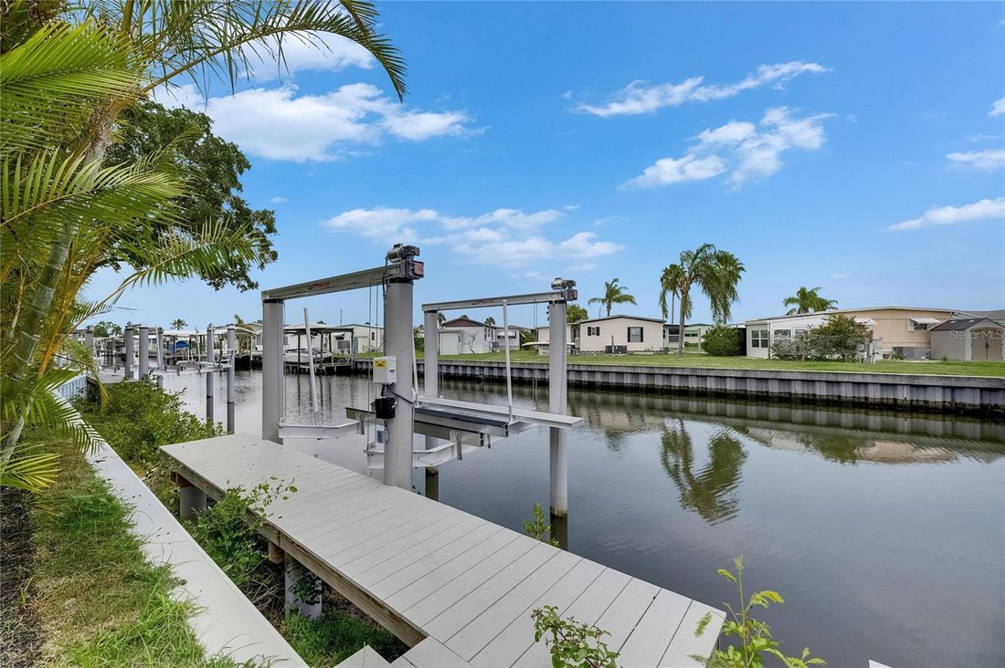 House in Apollo Beach, Florida, United States 3 - 17181623