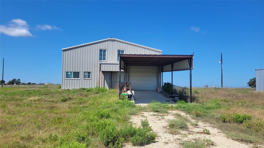 House in Florence, Texas, United States 2 - 17188324