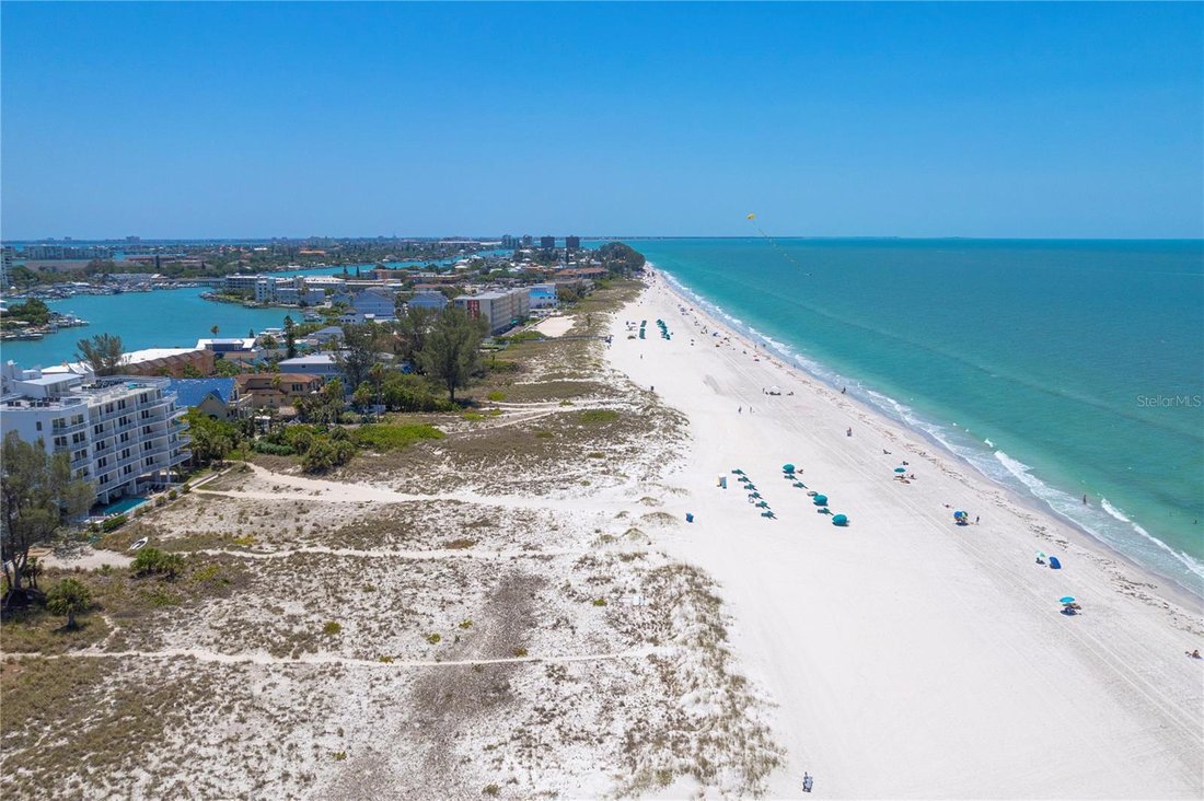 Condo in St. Pete Beach, Florida, United States 5 - 17178400