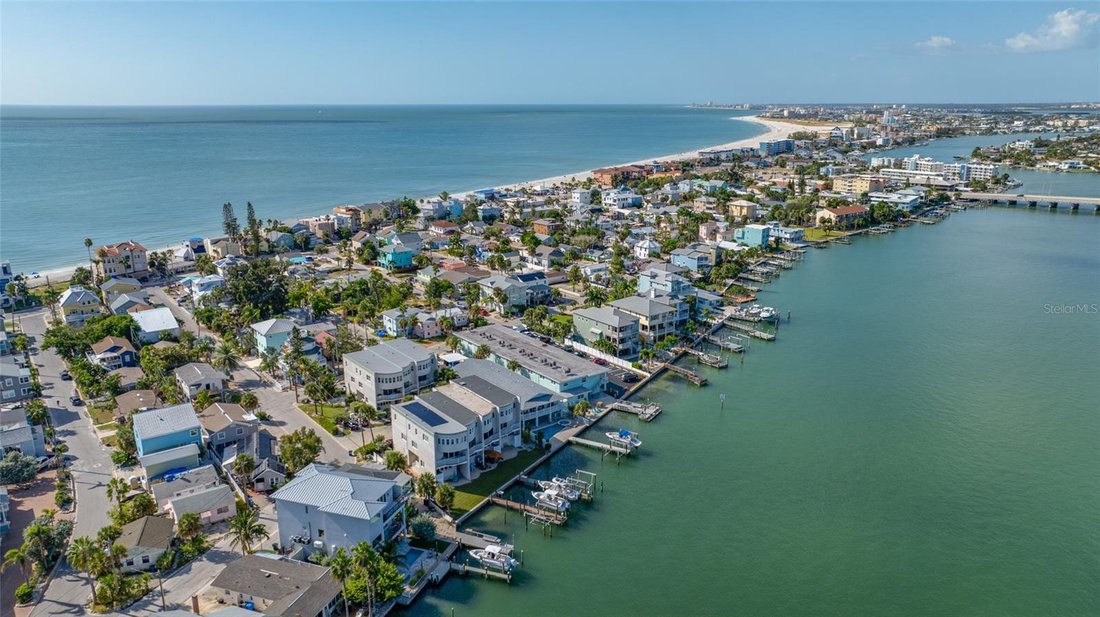 Townhouse in St. Pete Beach, Florida, United States 2 - 17185896