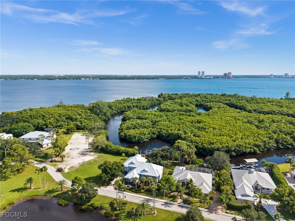 House in North Fort Myers, Florida, United States 3 - 17172352