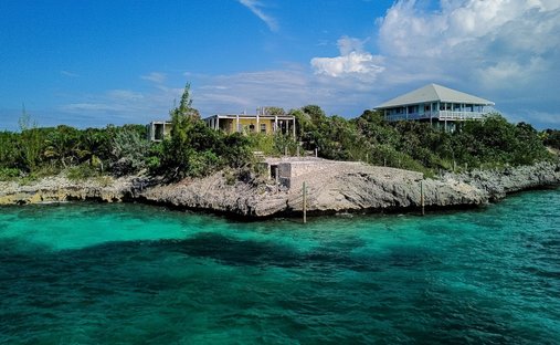 Land in Marsh Harbour, Central Abaco, The Bahamas 1