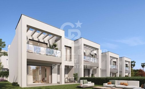House in Elviria-Cabopino, Marbella, Spain 1