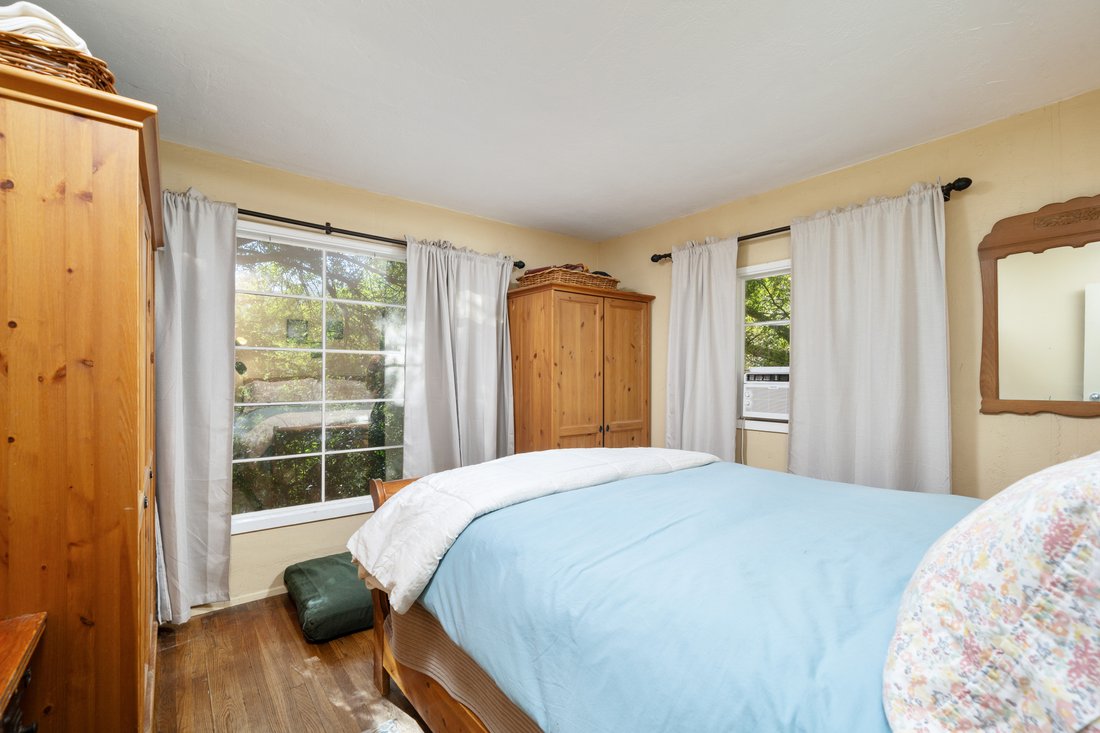 House in Upland, California, United States 5 - 17155759