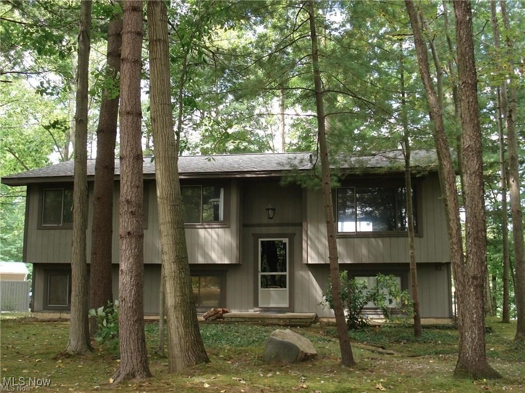 House in Rock Creek, Ohio, United States 1 - 17175099
