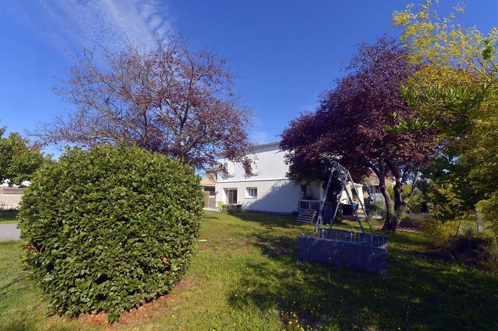 House in Medis, Nouvelle-Aquitaine, France 1 - 17155472