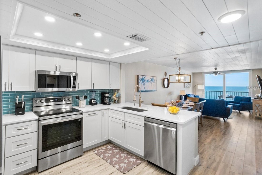 Condo in Indian Shores, Florida, United States 3 - 17184615