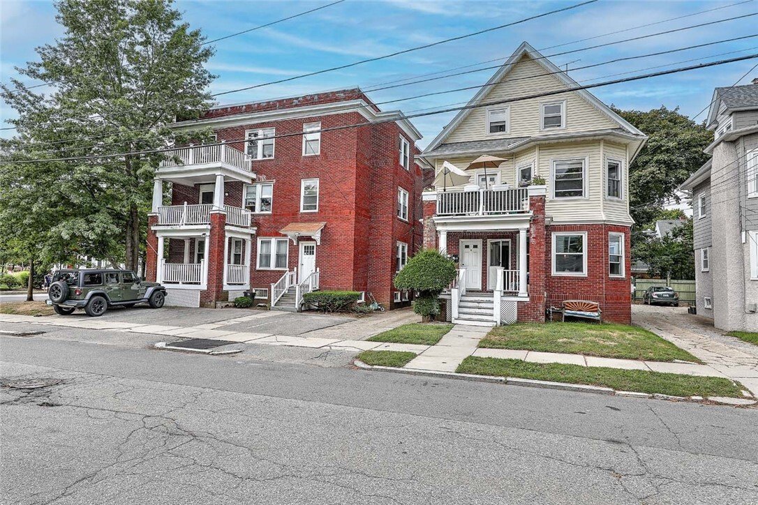Providence, Rhode Island, United States 3 - 17164953